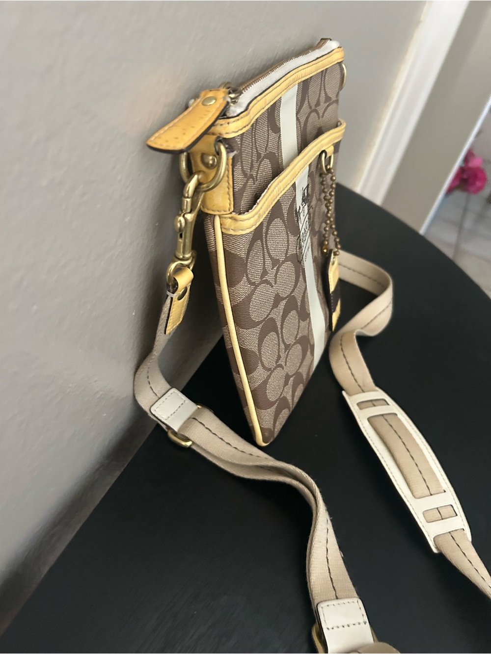 Coach Cream Plaid Interior Crossbody - Picture 11 of 13
